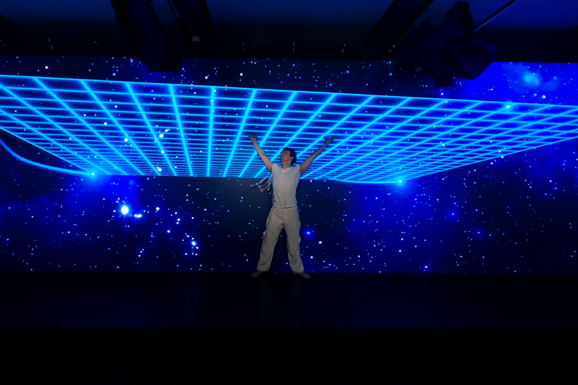 X-Ray Dance Group choreografia Anna Milej show multimedia opening animacja choreografia show multimedialne fundacja 2025