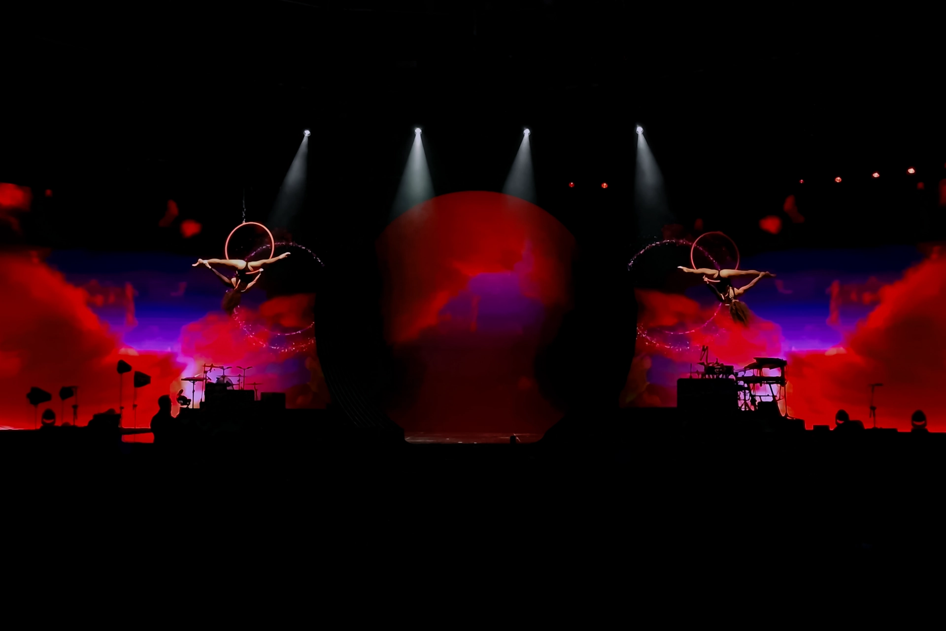 X-Ray Dance Group choreografia Anny Milej tancerki tancerze taniec w powietrzu taniec na kole taniec nowoczesny aerial dance konwencja British American Tobacco 2025